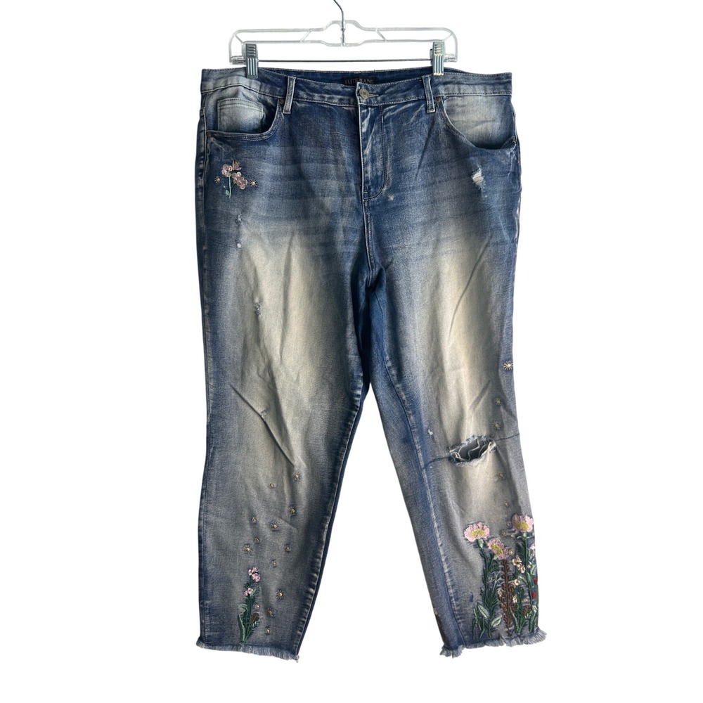Elite Jeans Womens Plus Size 17/18 Floral Embroidered Distressed Crop Denim Blue